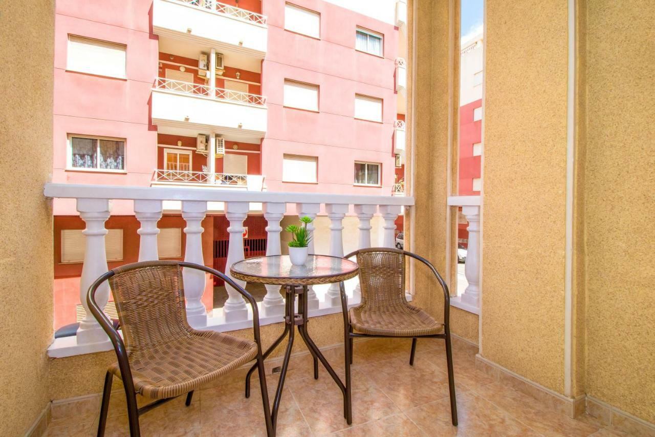 Jose Hurtado Apartamento Torrevieja Exteriér fotografie